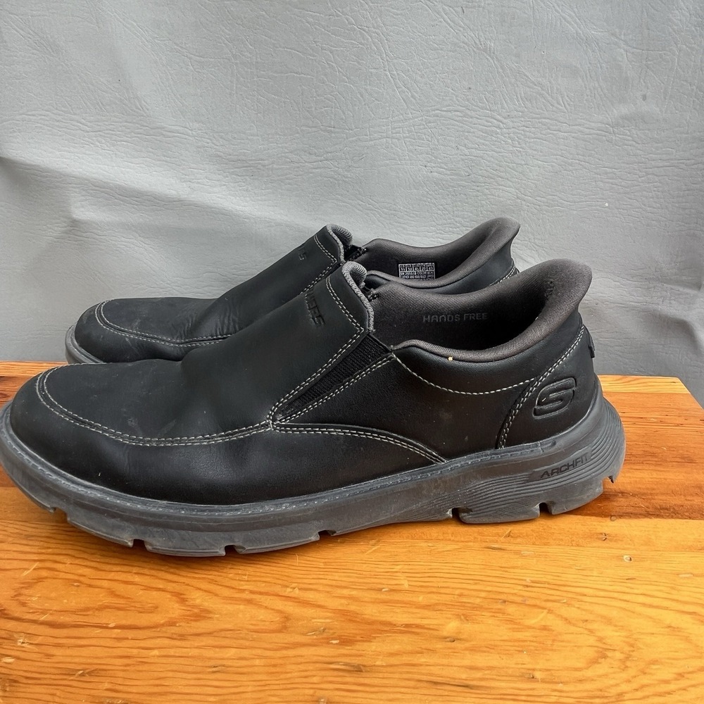 Skechers Mens Black Arch Fit Hands Free Slip-Ins Sneakers Size 11